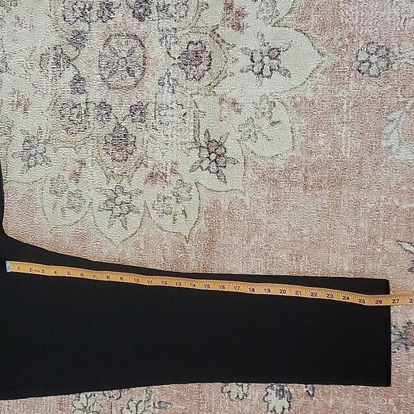 Theory Textured Black Cropped Polyester Wool Pants Size 6 - Picture 8 of 10